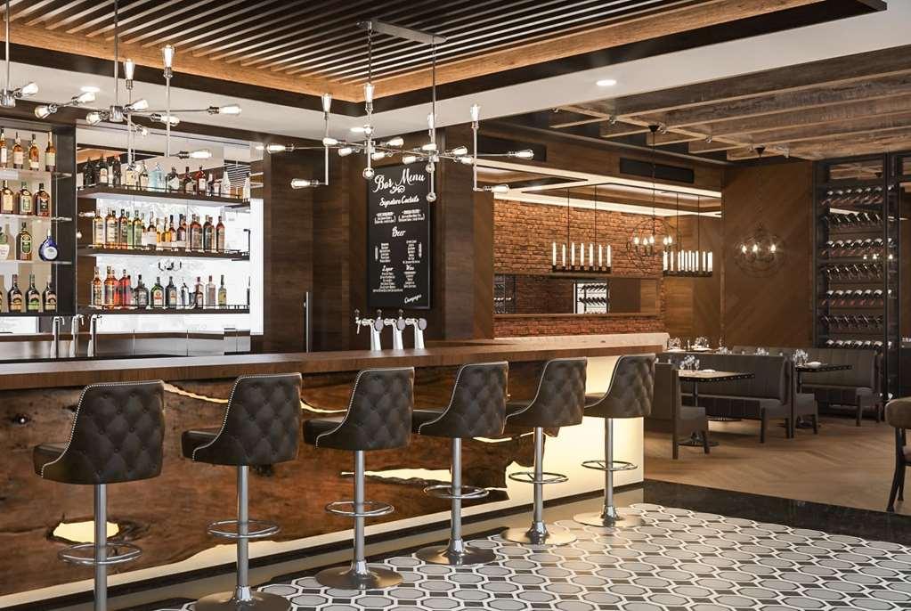 Ramada Encore Tbilisi Nhà hàng bức ảnh