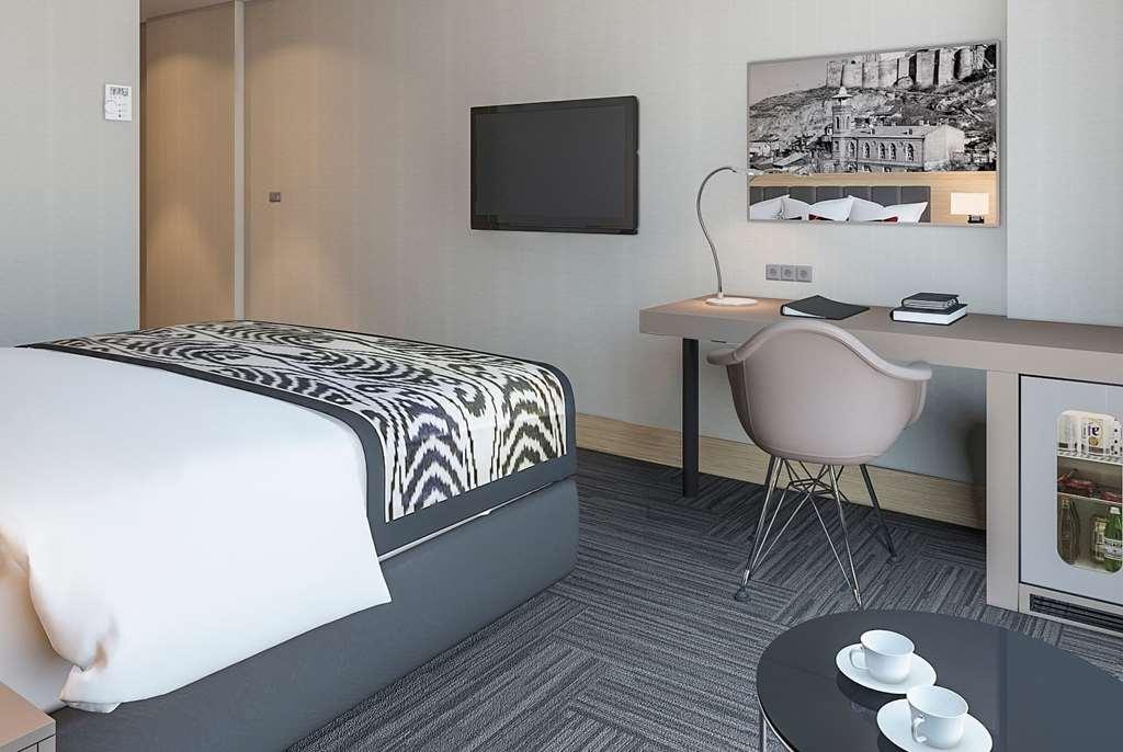 Ramada Encore Tbilisi Phòng bức ảnh