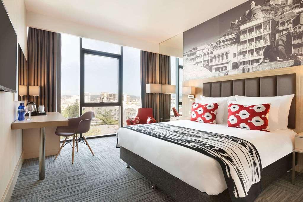 Ramada Encore Tbilisi Phòng bức ảnh